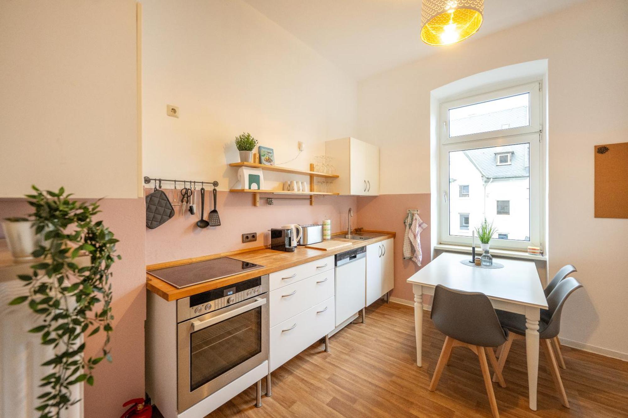 Suedstadt-Oase 1 Komfort Mit 2 Sz Und Balkon Coblenza Exterior foto