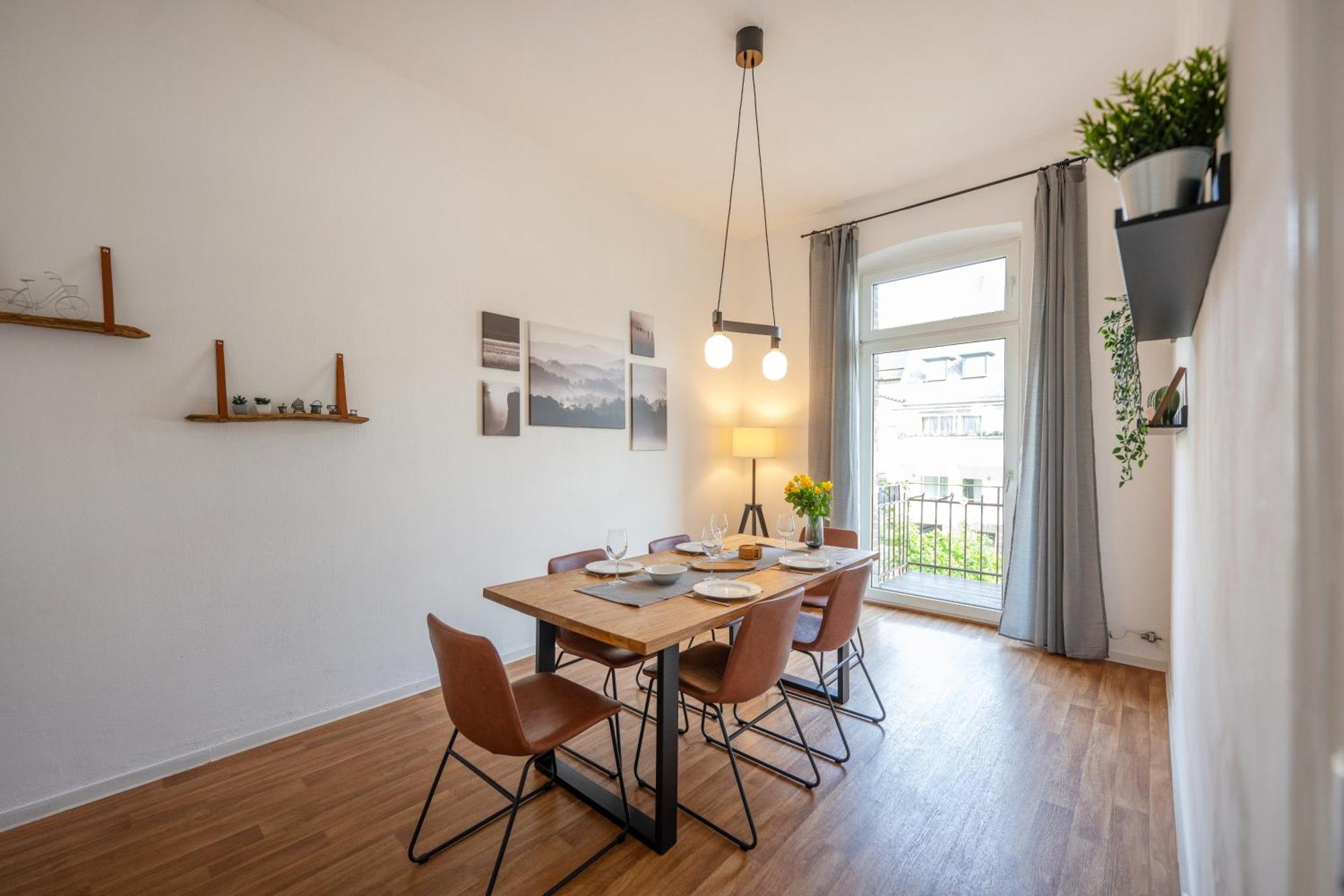 Suedstadt-Oase 1 Komfort Mit 2 Sz Und Balkon Coblenza Exterior foto